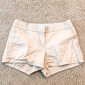 Woman’s Khaki Shorts